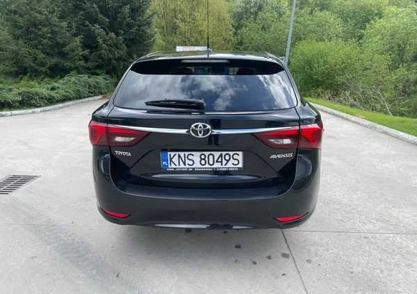 Toyota Avensis cena 47900 przebieg: 170000, rok produkcji 2016 z Strzyżów małe 326